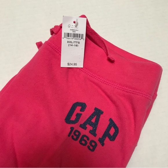 GAP Sweatpants - Picture 2 of 3